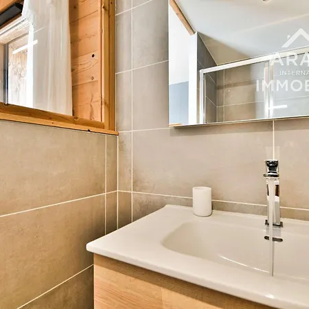 3 Chambres, Terrasses, Proche Randonnees - Fr-1-391-212 *